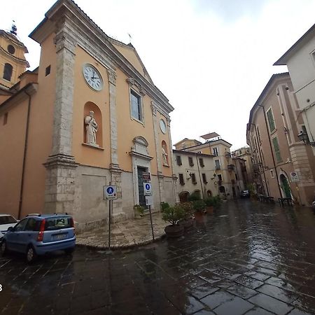 Апартаменти Casa Edera Isola di Liri Екстер'єр фото